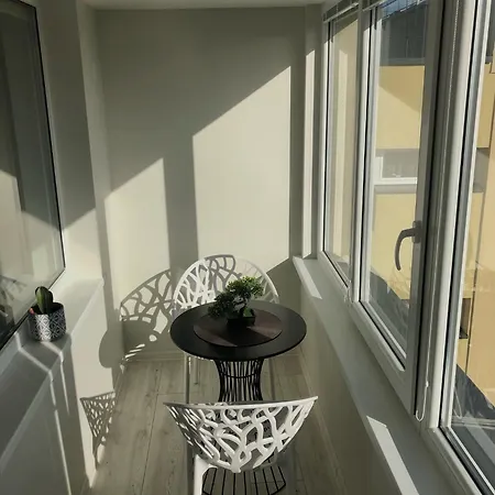 Apartamentai 11 דירה