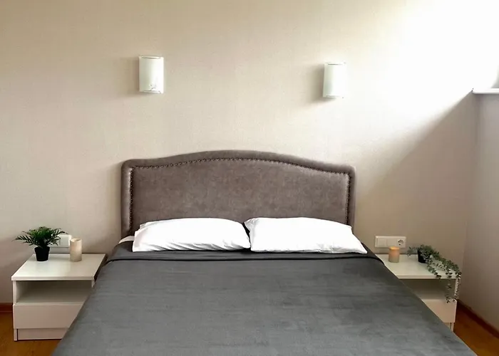 Apartamentai 11 דירה *